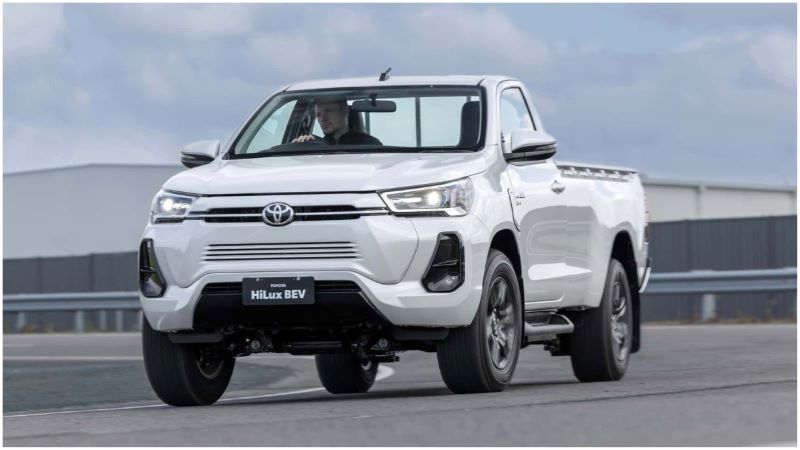 Toyota Hilux Electric Launch Confirmed in 2025 – Fortuner EV Next?