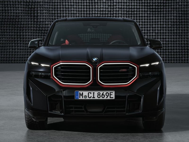 The 2024 BMW XM Label Breaks Records with 748 HP and INR 3.15 Crore Price