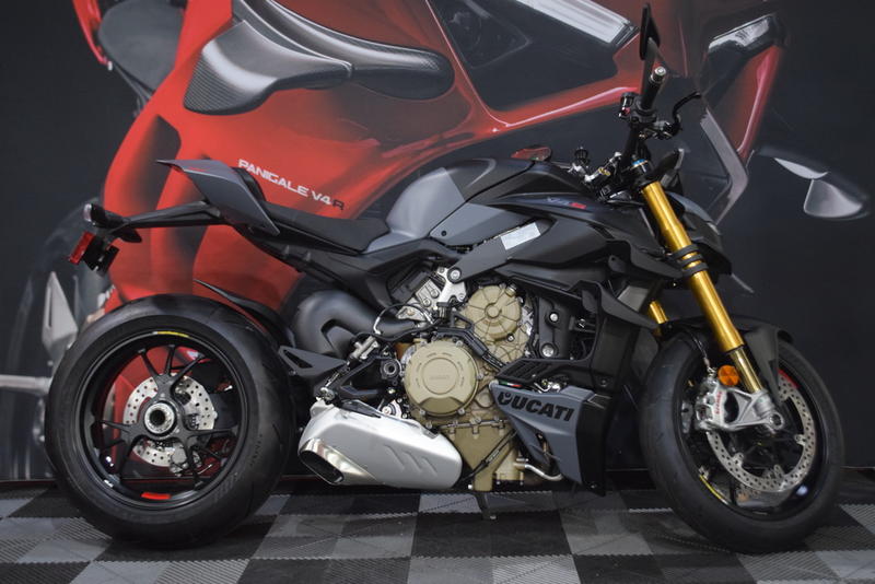 Ducati Streetfighter V4 2024