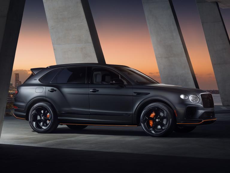 Bentley Bentayga S Black Edition - Gets Feature Not Seen In 105 Years