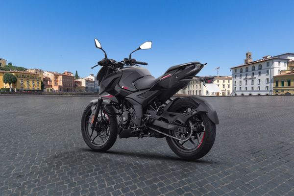 Bajaj Pulsar N250